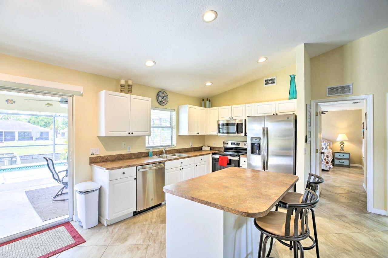 Cape Coral Canalfront Home With Pool And Dock Eksteriør billede