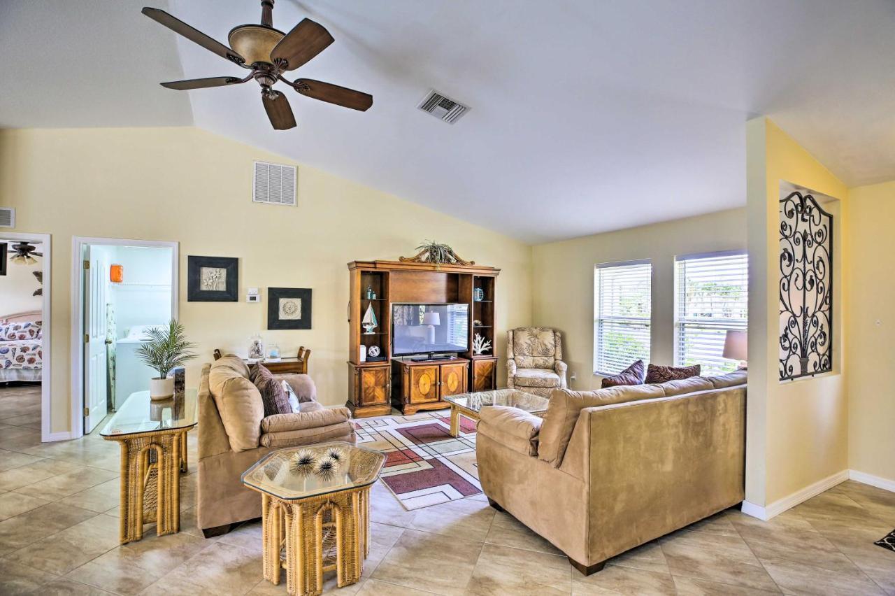 Cape Coral Canalfront Home With Pool And Dock Eksteriør billede