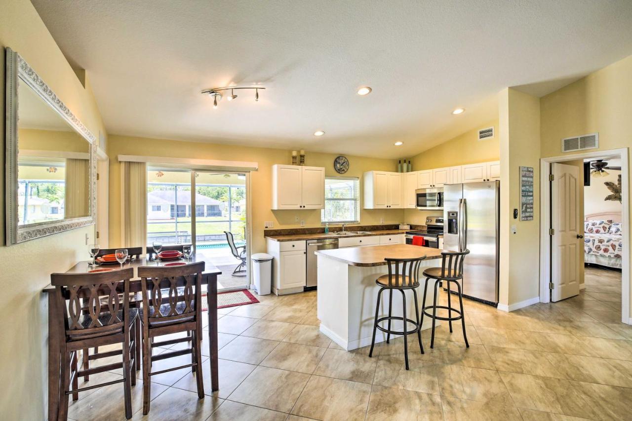 Cape Coral Canalfront Home With Pool And Dock Eksteriør billede