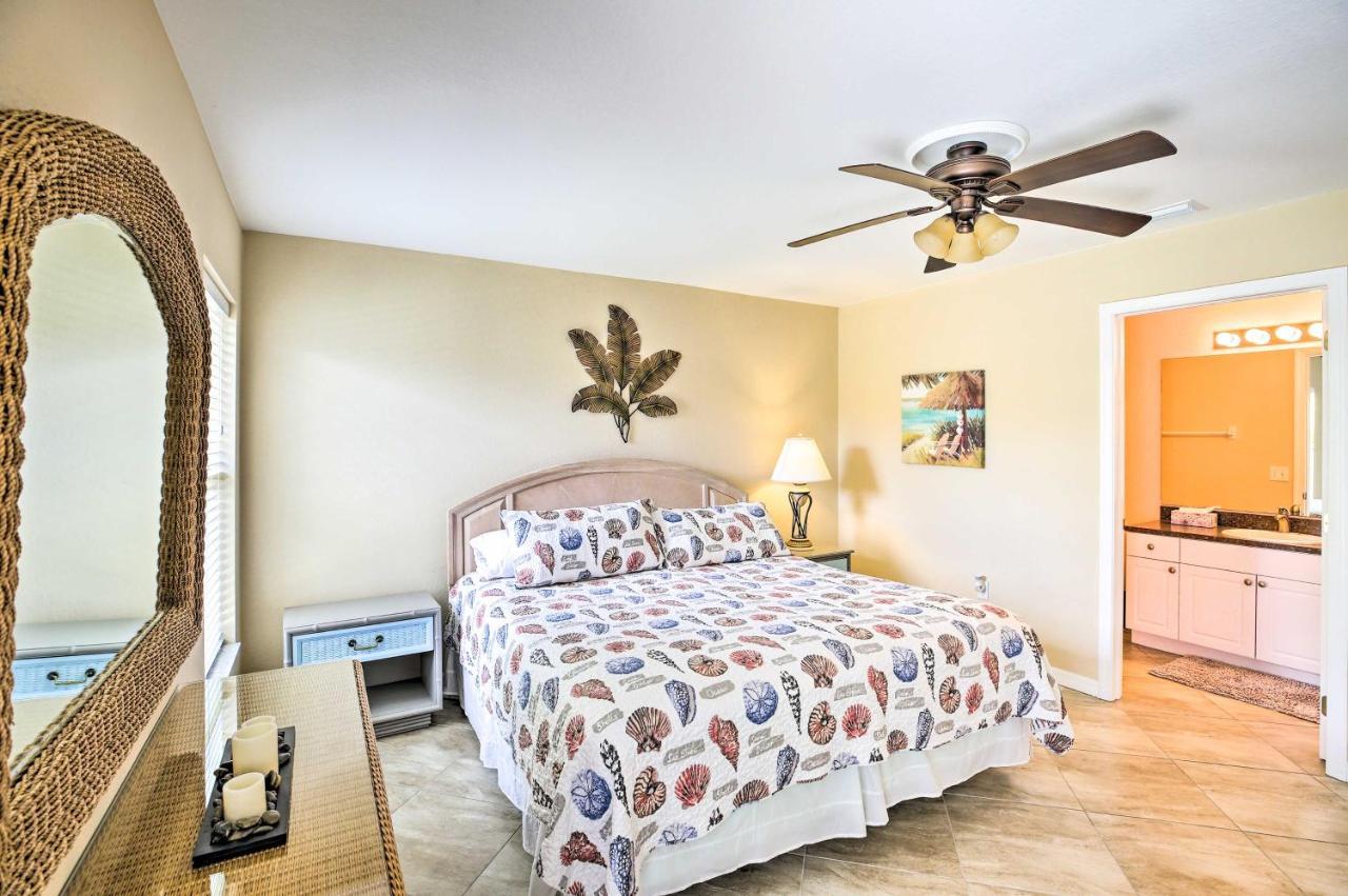 Cape Coral Canalfront Home With Pool And Dock Eksteriør billede