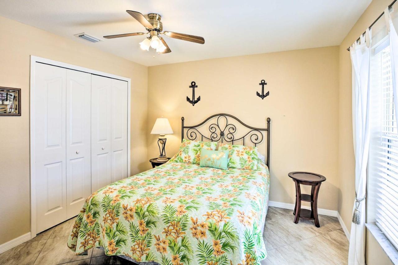 Cape Coral Canalfront Home With Pool And Dock Eksteriør billede